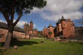 Château de Vassinhac chambres d'hôtes Collonges la rouge